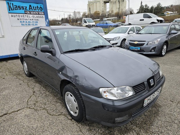 SEAT Cordoba 1.4 Stella 2.Tulajdonos-Szervokorm...