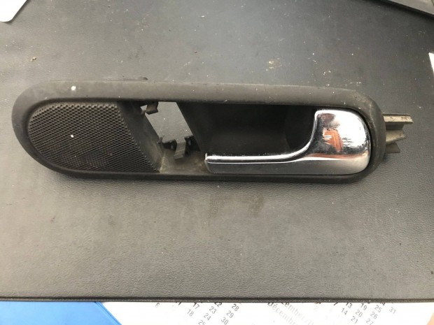 SEAT Cordoba 6L - jobb hátsó ajtó kilincs