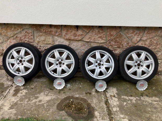 SEAT Gyári alufelni nyári gumival