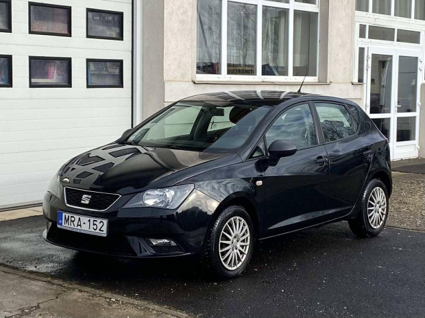 SEAT Ibiza 1.2 TSI Reference 104 ezer Km - Magy...