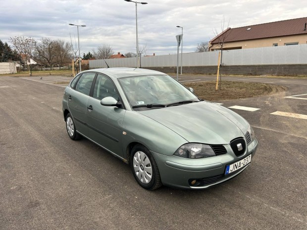 SEAT Ibiza 1.4 16V Signo