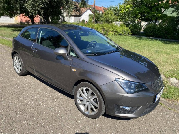 SEAT Ibiza 2.0 CR TDI FR vezetett szervzknyv
