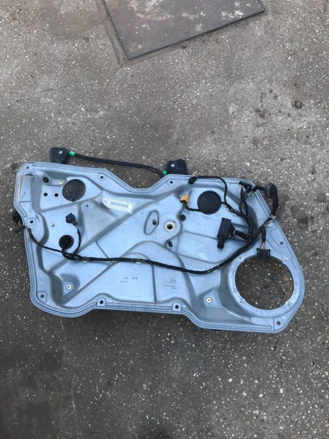 SEAT Leon 1M /Toledo 1M_ els ablakemel szerkezet / bal