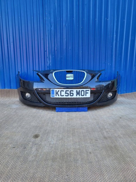 SEAT Leon 1P 2005- gyári első lökhárító ködlámpás fekete
