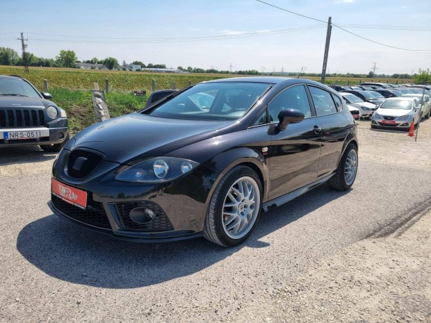 SEAT Leon 1.2 TSI Style + sportkipuffog . 3 v...