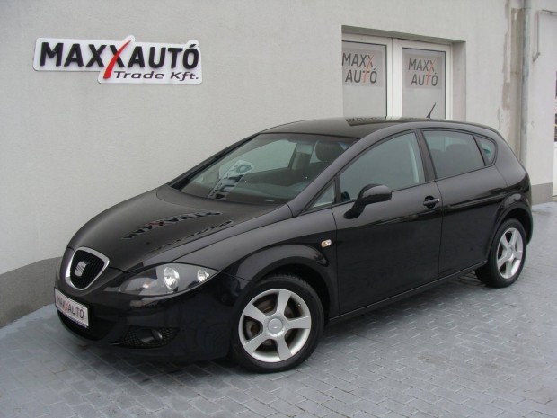 SEAT Leon 1.6 MPI Stylance Szivbenzines+128.00...