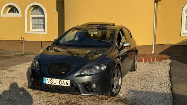 SEAT Leon 2.0 PD TDI FR DPF FR-230Le-Xenon-Temp...