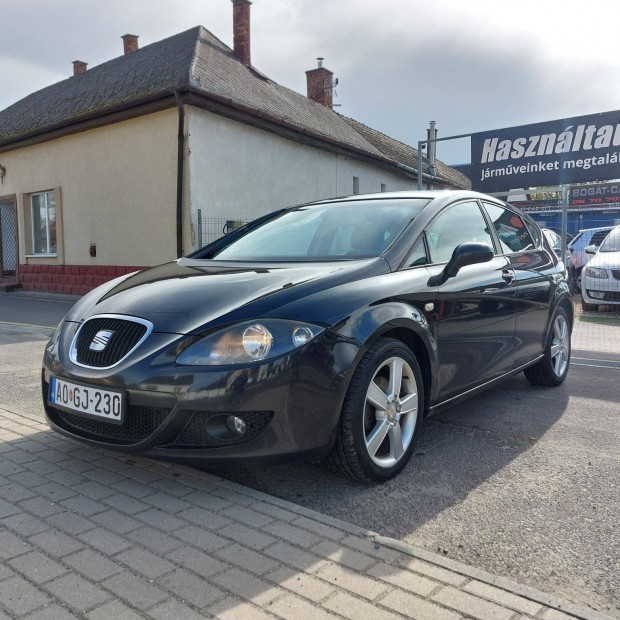 SEAT Leon 2.0 PD TDI Stylance Sport!Nagyon jó m...