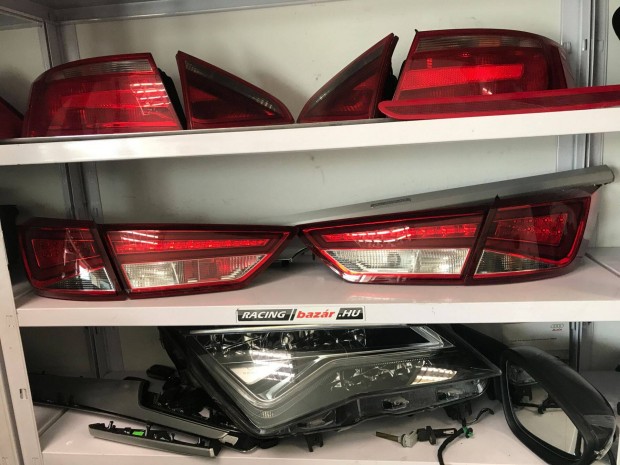 SEAT Leon 5F Kombi_ hátsó lámpa szett (LED)