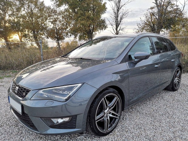 SEAT Leon ST 1.4 TSI ACT FR Plus Szervizkönyves...