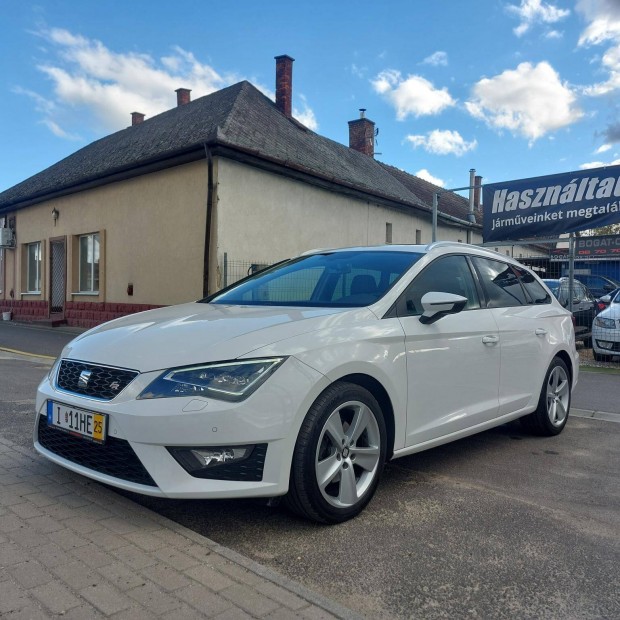 SEAT Leon ST 1.4 TSI FR Start&Stop Panorama!Ms...