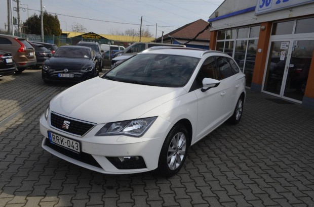 SEAT Leon ST 1.6 TDI Style 117.143 KM ! Okostel...