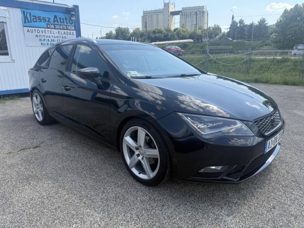 SEAT Leon ST 1.6 TDI Style Start&Stop DSG Azonn...