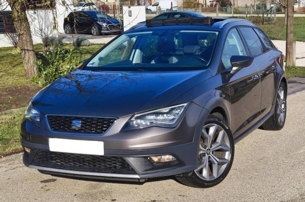 SEAT Leon ST 2.0 TDi X-Perience 4Drive T�r�smen...