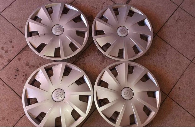 SEAT Leon Toledo Ibiza Alhambra Cordoba gyári dísztárcsa 15 5F0601147B