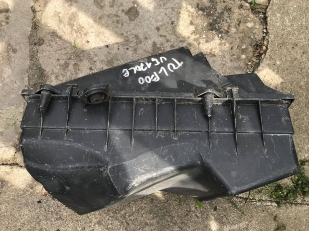 SEAT Toledo 1M 2,3 V5 - légszűrőház