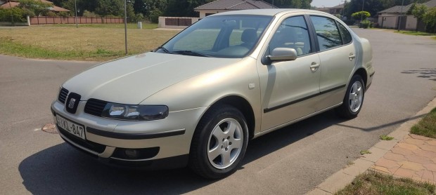 SEAT Toledo 1.6 16V Signo