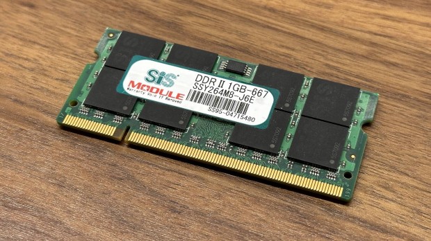 SIS 1GB DDR2 666MHz (notebook memria)