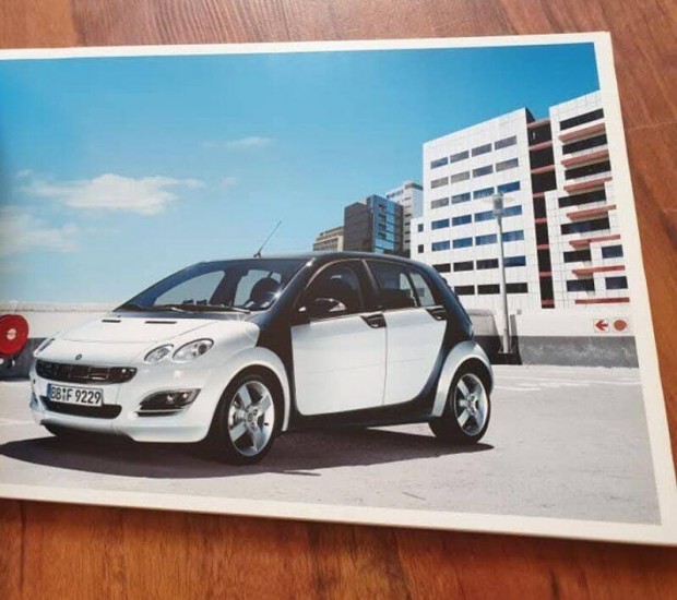 SMART Forfour Prospektus 2004 52 Oldal !!!