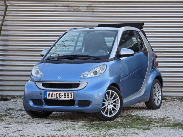 SMART Fortwo Cabrio 1.0 Micro Hybrid Drive Pass...