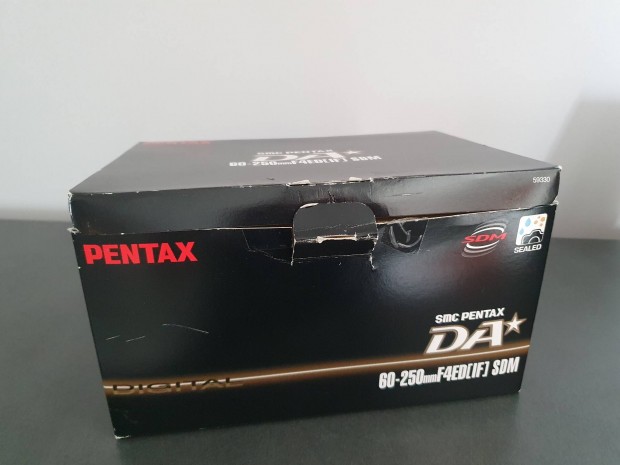 SMC Pentax DA* 60-250mm F4(IF) SDM