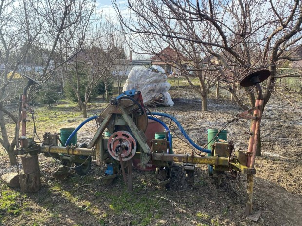 SPC vet�gep z�ld szin�