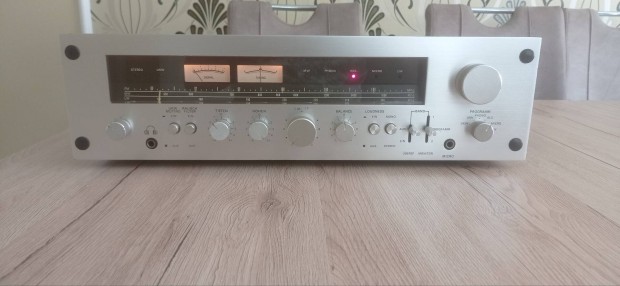 STRATO R-7000 Receiver 