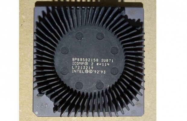 SU071 (Intel Pentium 150 MHz) processzor