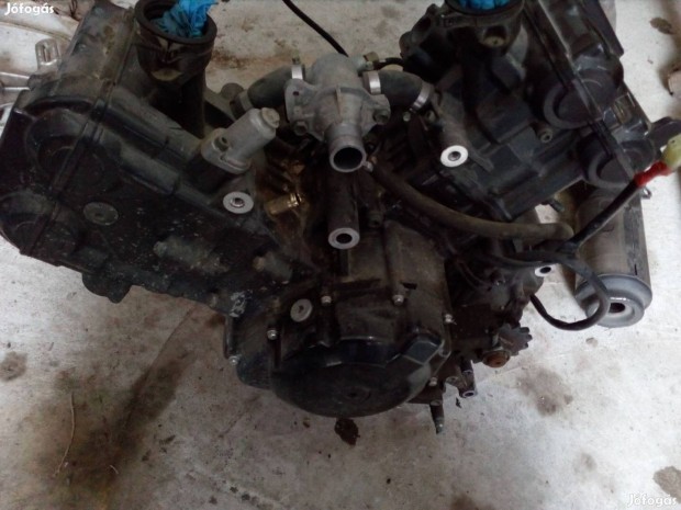 SV 650 alkatrsz , motorblokk 99
