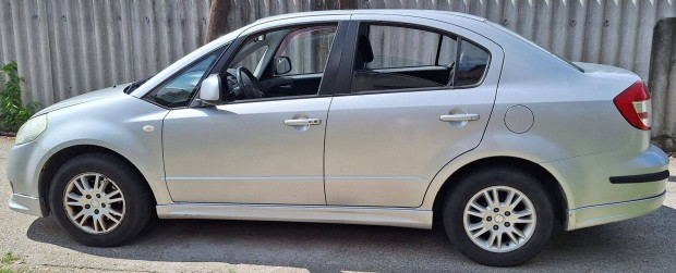 SX4 Sedan elad