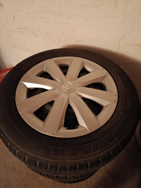 SX4-es J llapot tligumi szett gyri dsztrcsval s felnivel!