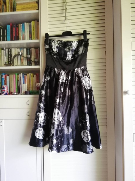 S es Orsay fekete virgos ruha 