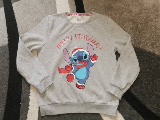 S-es Stitch-es pulcsi (primark)