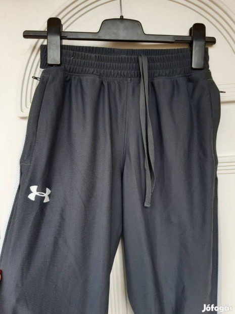 S-es szrke Under Armour frfi szabadid nadrg