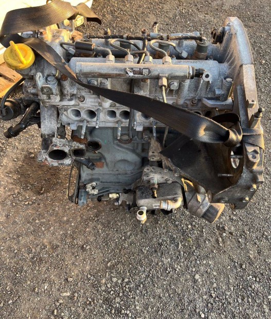Saab 9.3 Z19DTR motor , keveset futott