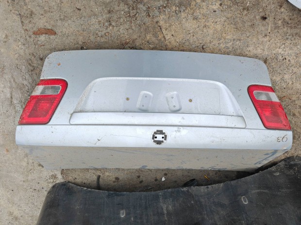 Saab 9.3 csomagtérfedél 2005 től
