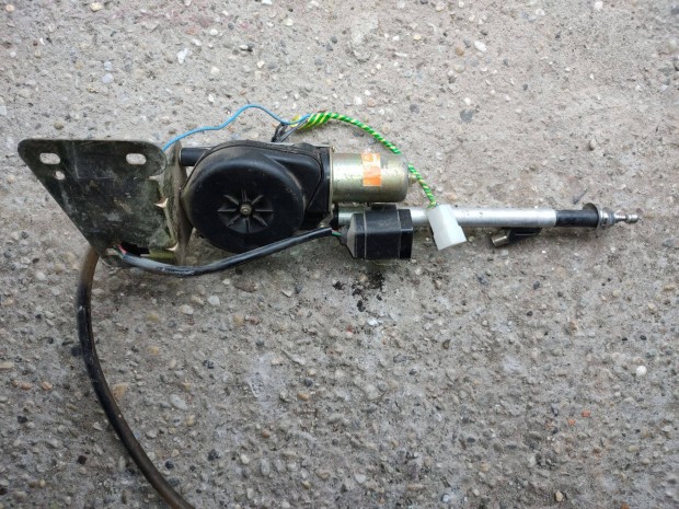 Saab Vectra A elektromos antenna