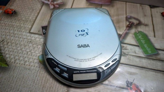 Saba CDP-840 discman hibs.Fles van