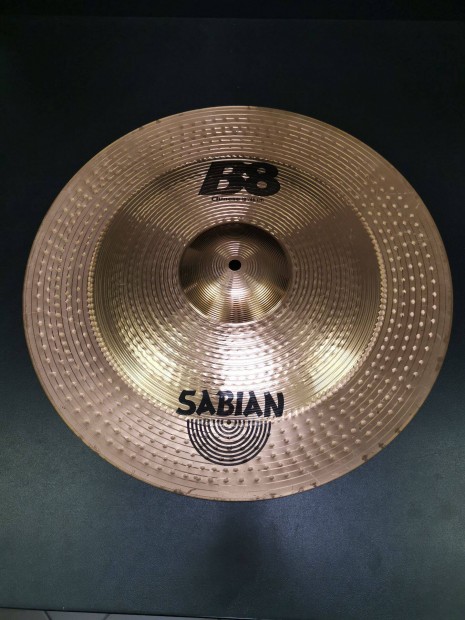 Sabian B8 Knai 18'-as cntnyr