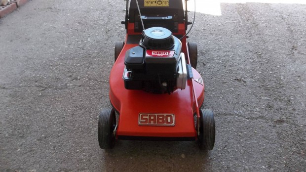 Sabo 3,5 hp fűnyíró Briggs motorral és alumínium házzal!