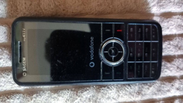 Sagem my411V (2007) rgi nyomgombos mobiltelefon elad