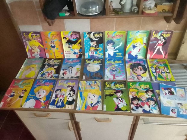Sailor Moon kpregny 21 db + 7 poszter 
