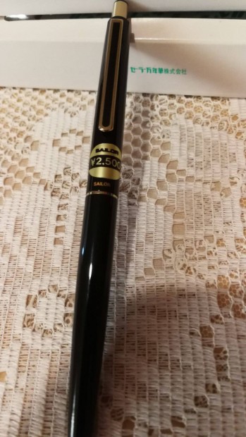 Sailor Toll Fekete Sheaffer USA Betttel