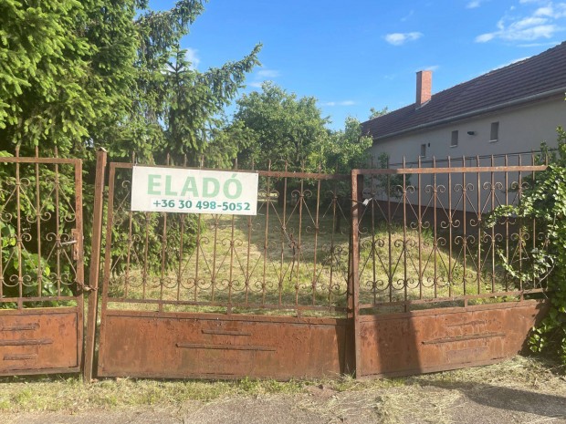 Sajóecsegen, frekventált helyen építésitelek Eladó!