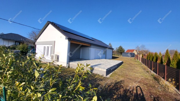 Saj��r�si 118 nm-es h�z elad�