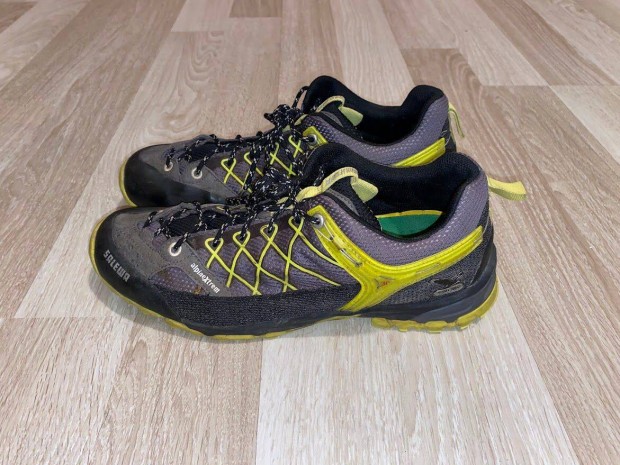 Salewa Fire Vent tracip 44.5 -es