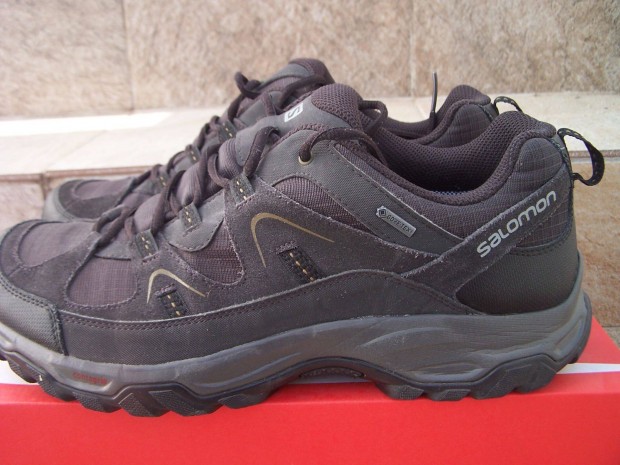 Salomon Gore-Tex, 45-s,