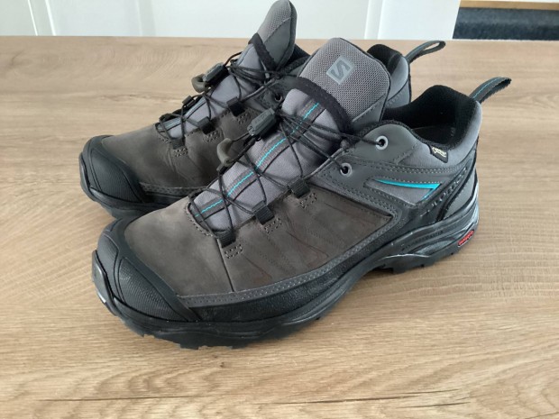 Salomon ni tracip 39 j llapot