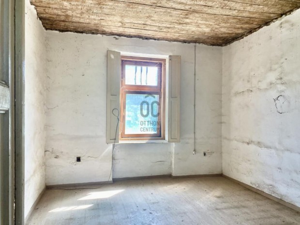 Salomv�ri 190 nm-es h�z elad�