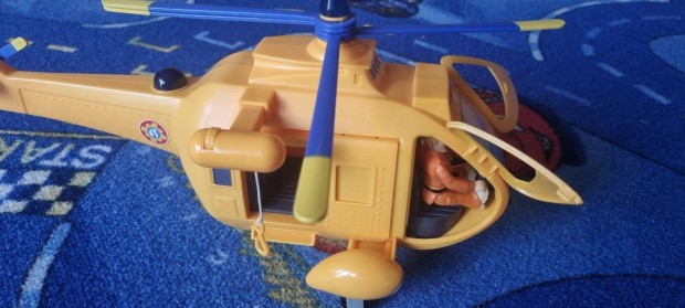 Sam, a tűzoltó - Wallaby 2 helikopter figurával játék eladó